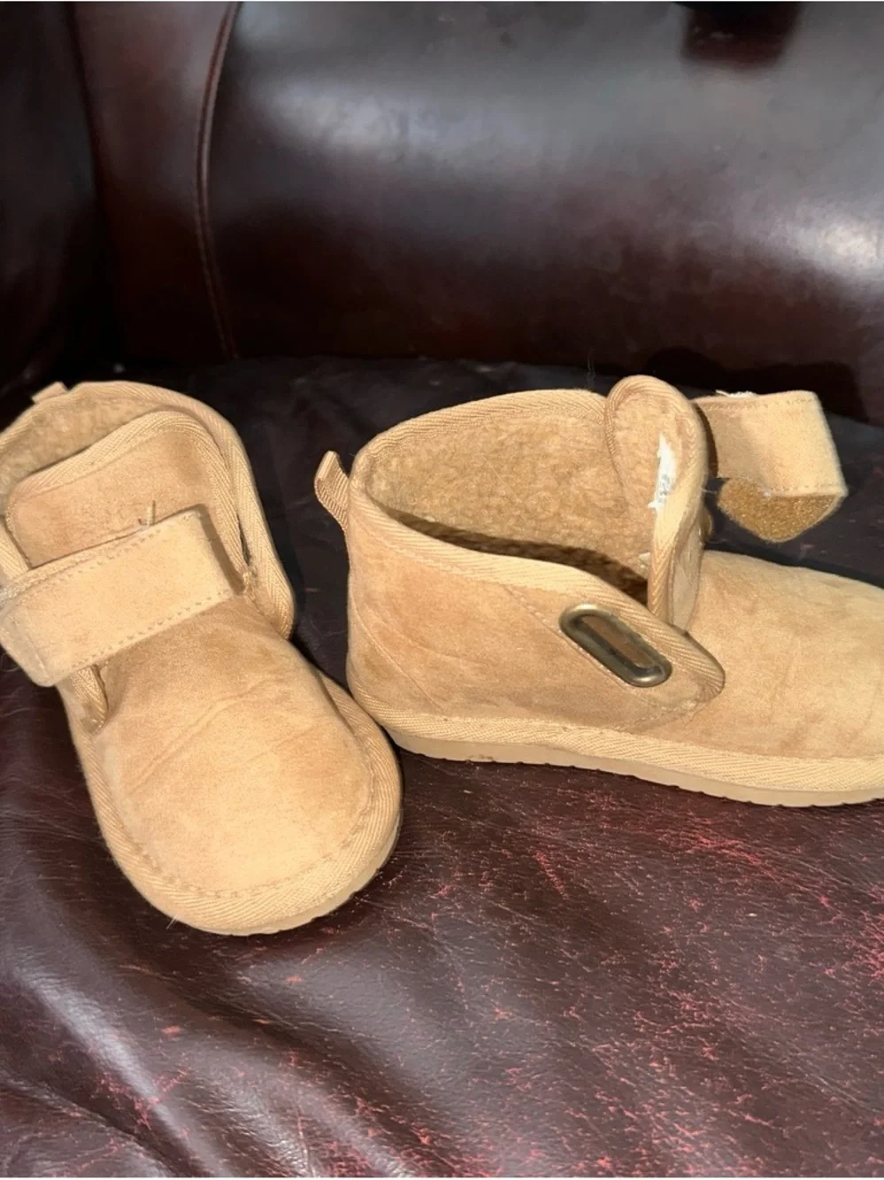 Kids boots